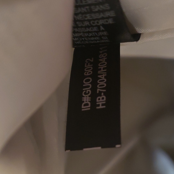 HARVE BENARD Cropped Linen Blazer with Faux Tweed Leather Trim - Picture 9 of 9